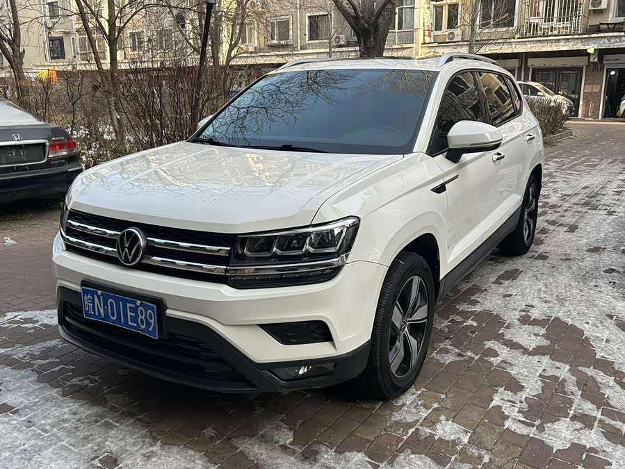 Volkswagen Tharu 2021 immagine di auto #2