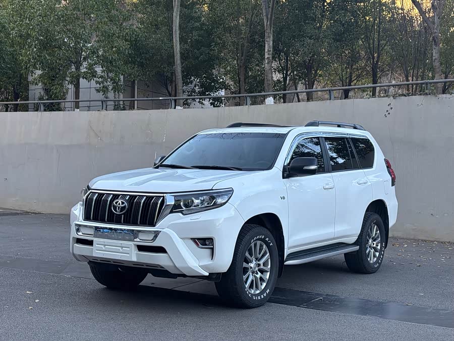Toyota Land Cruiser Prado 2019 #2 Toyota Land Cruiser Prado 2019 car image #2