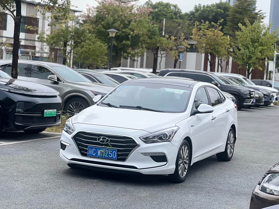 Hyundai Mistra 2017 car image #2