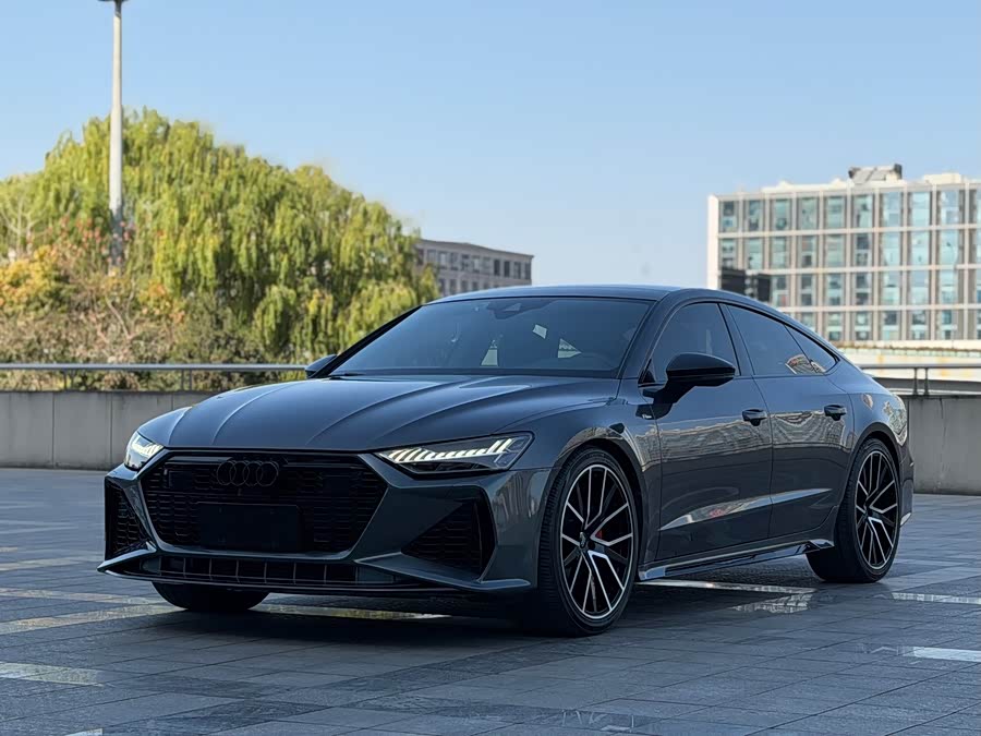 Audi A7 2022 car image #2