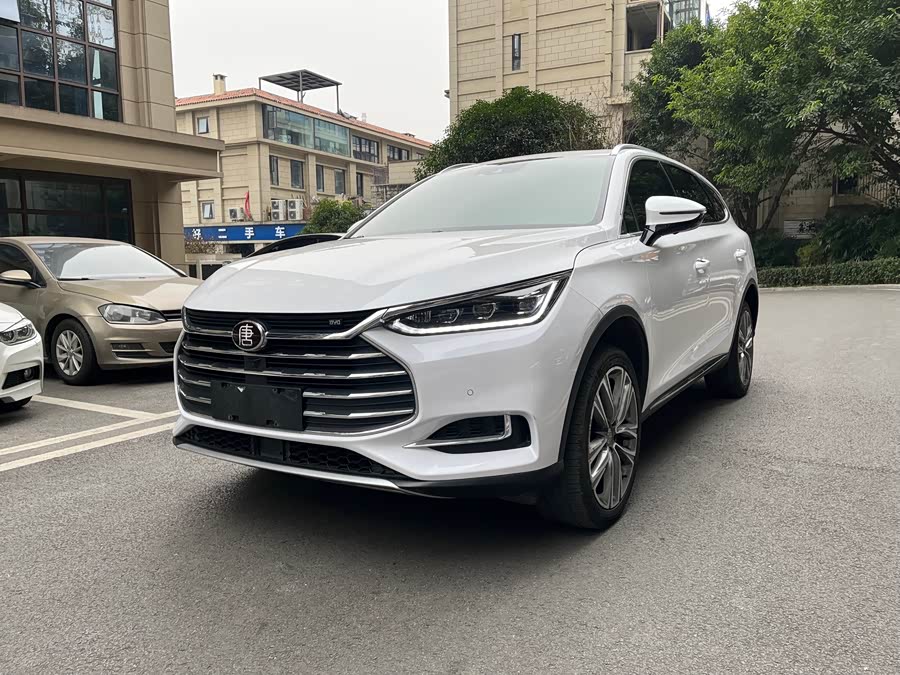 BYD Tang 2019 #2 BYD Tang 2019 car image #2