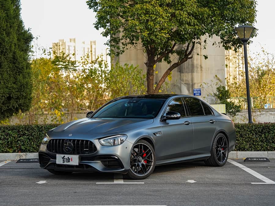 Mercedes-Benz E AMG 2021 صورة سيارة #2