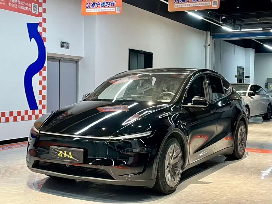特斯拉 Model Y L 2025 汽车图片 #2