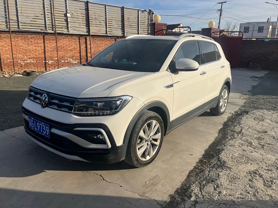 Volkswagen T-Cross 2021 #2 Volkswagen T-Cross 2021 car image #2