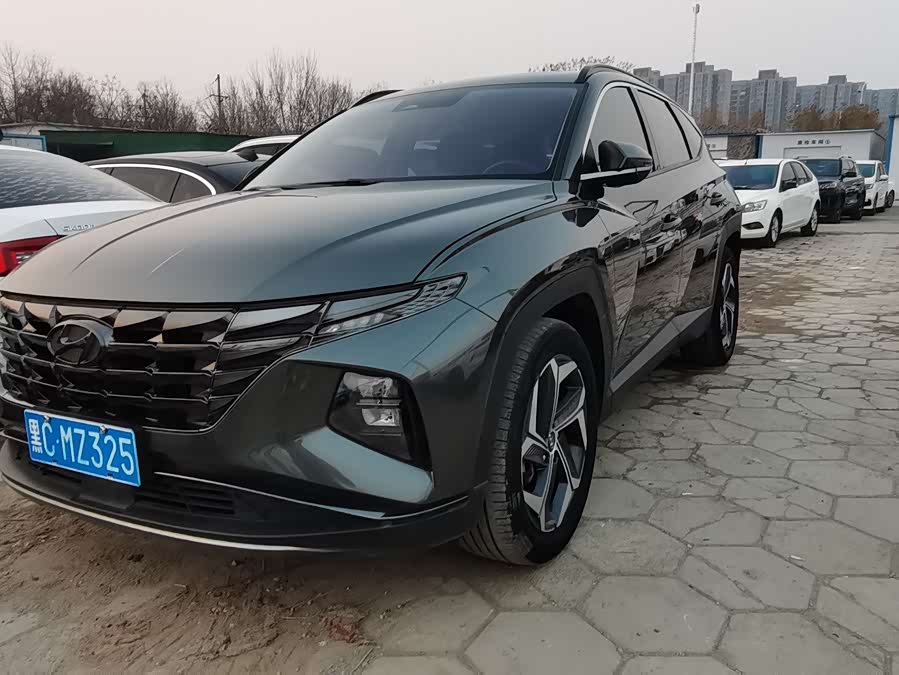 Hyundai Tucson 2022 car image #2