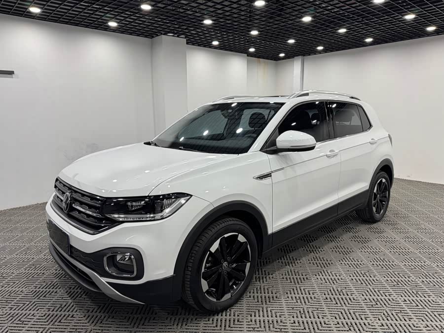 Volkswagen Tacqua 2022 car image #2