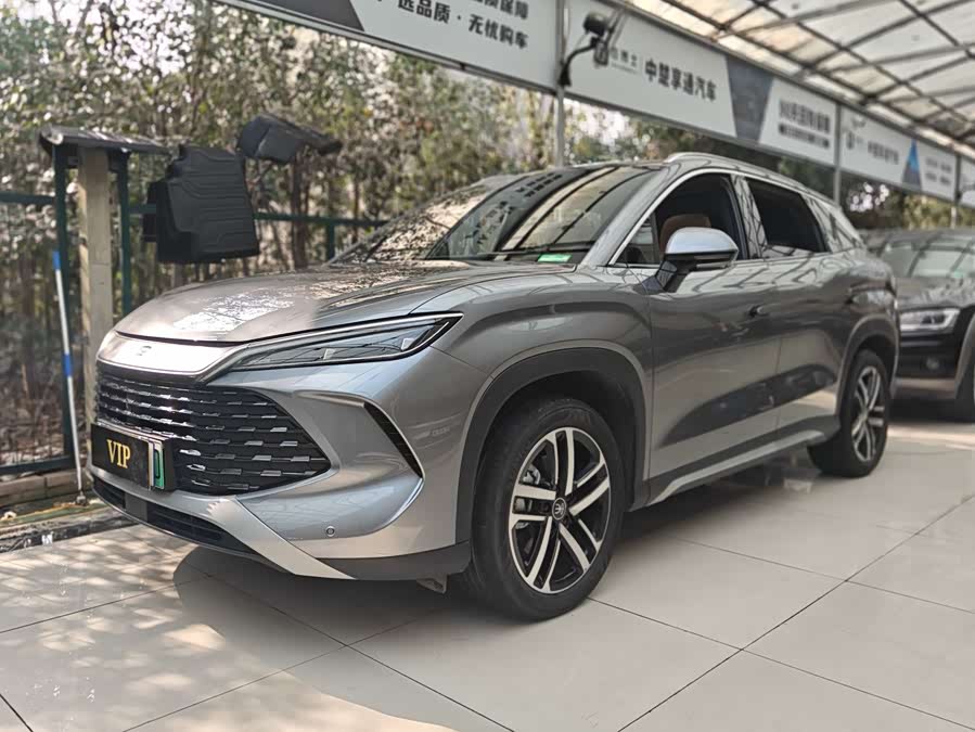 BYD SongL DM-i 2025 car image #2