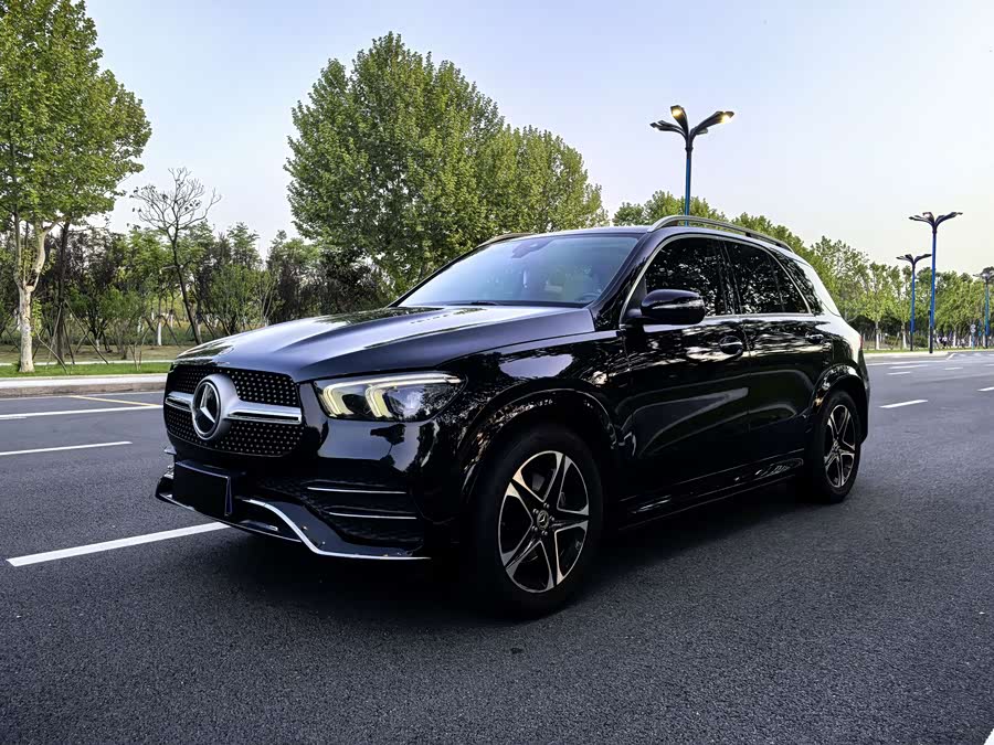 Mercedes-Benz GLE Class 2022 #2 Mercedes-Benz GLE Class 2022 car image #2