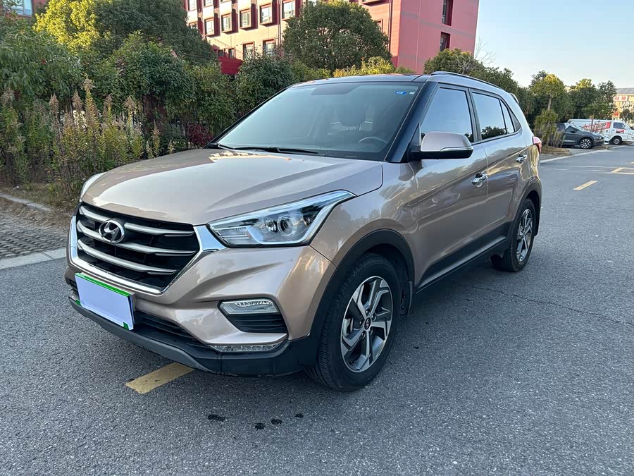 Hyundai ix25 2019 #2 Hyundai ix25 2019 car image #2