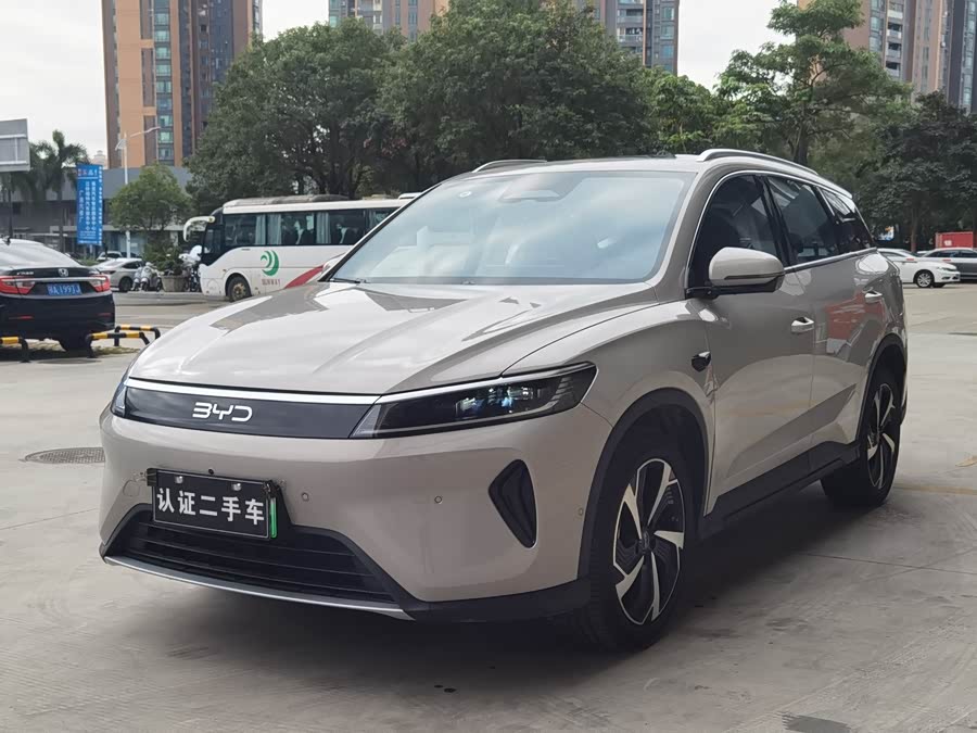 BYD Sea Lion 05 DM-i 2025 car image #2