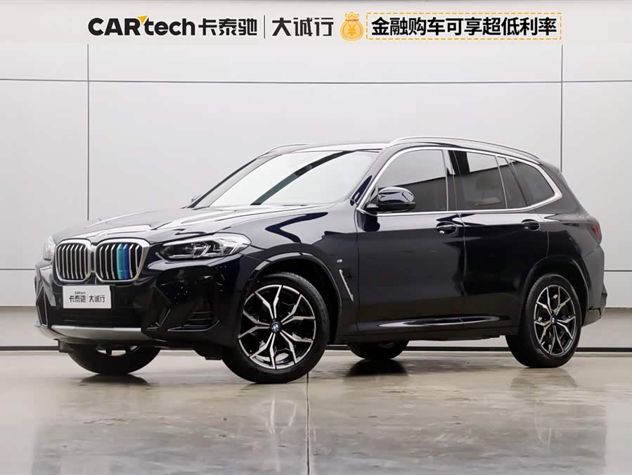 BMW X3 2022 car image #2
