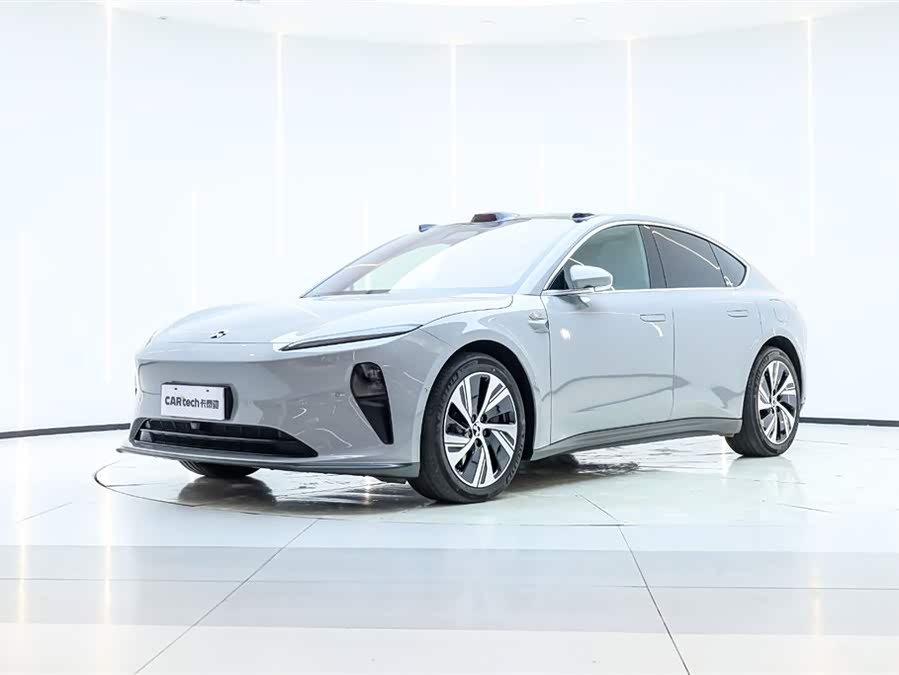 NIO ET5 2024 car image #2