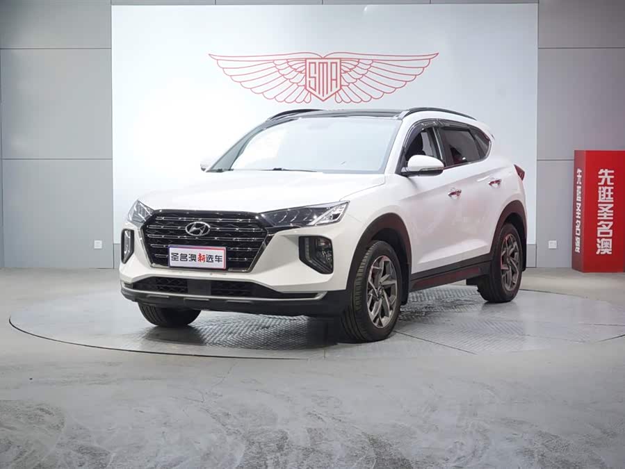 Hyundai Tucson 2021 car image #2