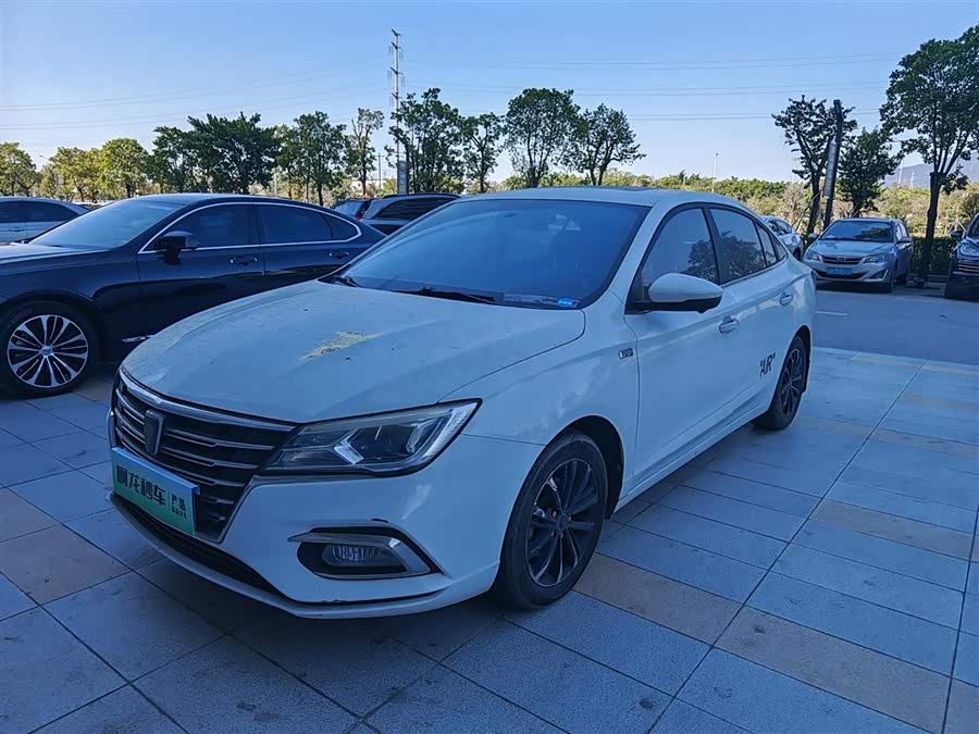 Roewe i5 2020 #2 Roewe i5 2020 car image #2