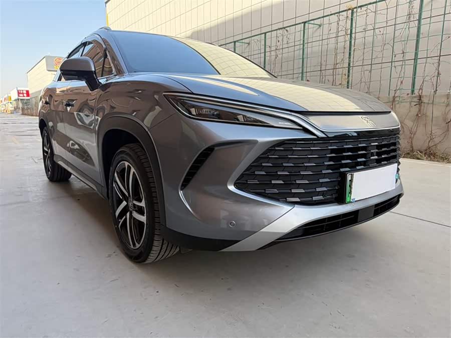 BYD SongL DM-i 2024 #2 BYD SongL DM-i 2024 car image #2