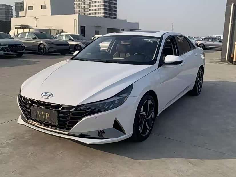 Hyundai Elantra 2023 #2 Hyundai Elantra 2023 car image #2