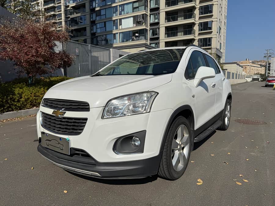 Chevrolet Tracker 2015 #2 Chevrolet Tracker 2015 car image #2