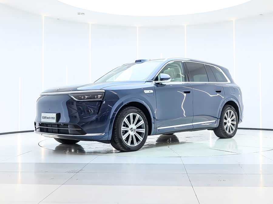 2025 car image #2