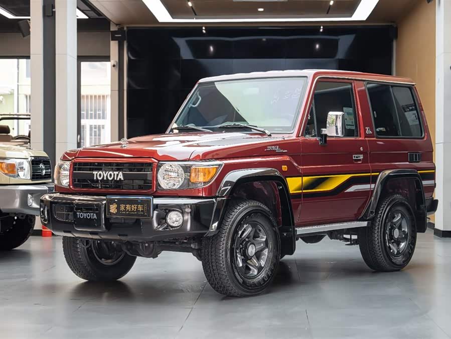 Toyota 2023 car image #2