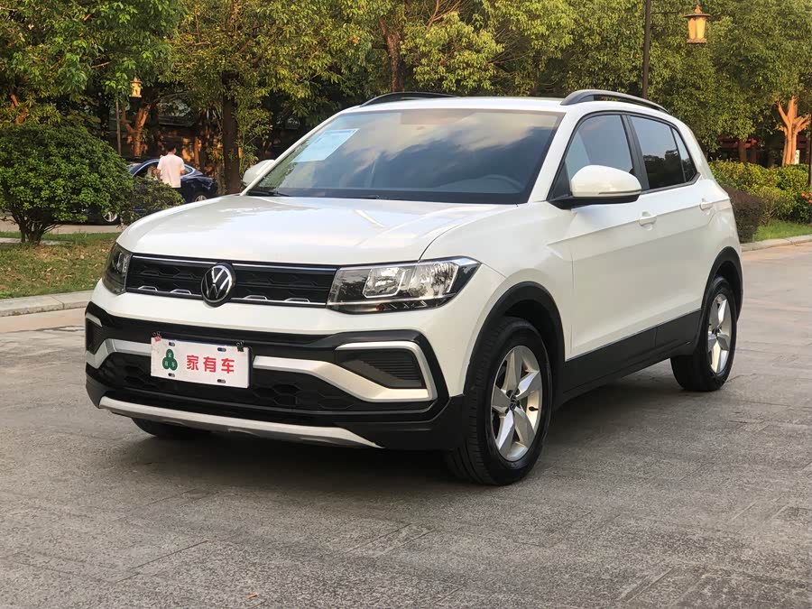 Volkswagen T-Cross 2023 #2 Volkswagen T-Cross 2023 car image #2