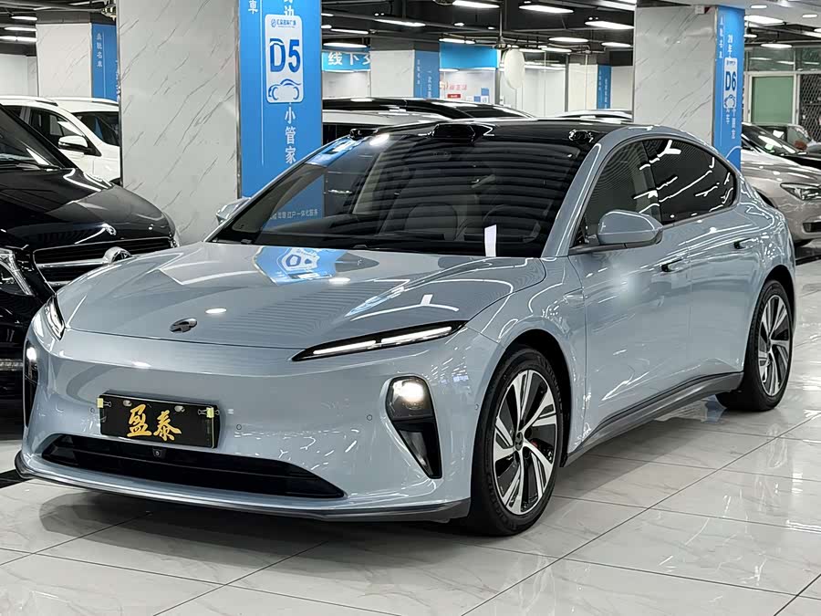 NIO ET5 2023 car image #2