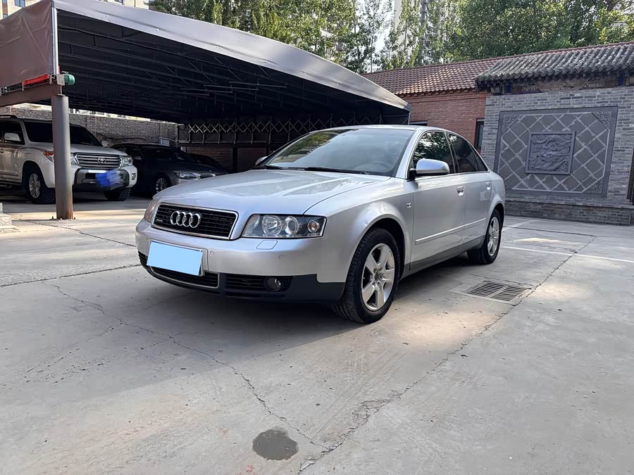 Audi A4 2008 car image #2