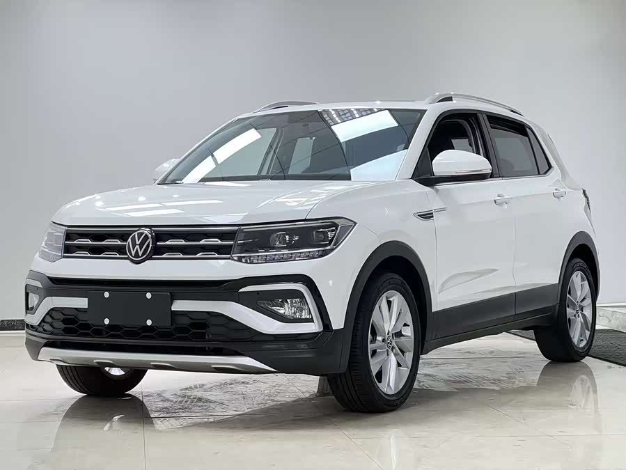 Volkswagen T-Cross 2021 car image #2
