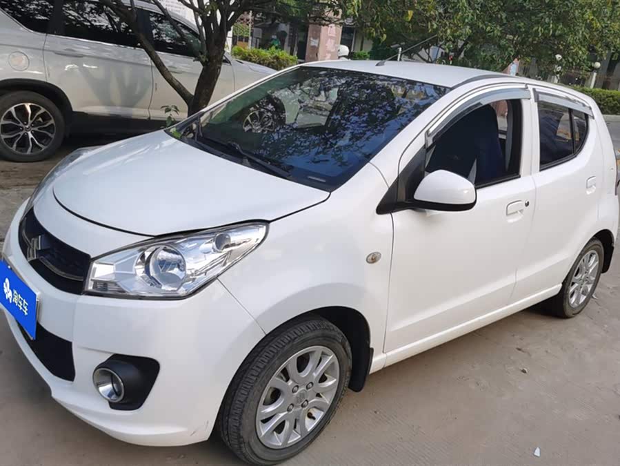 Suzuki 2014 car image #2