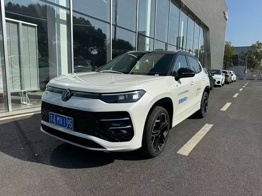 Volkswagen Tayron 2025 #2 Volkswagen Tayron 2025 immagine di auto #2