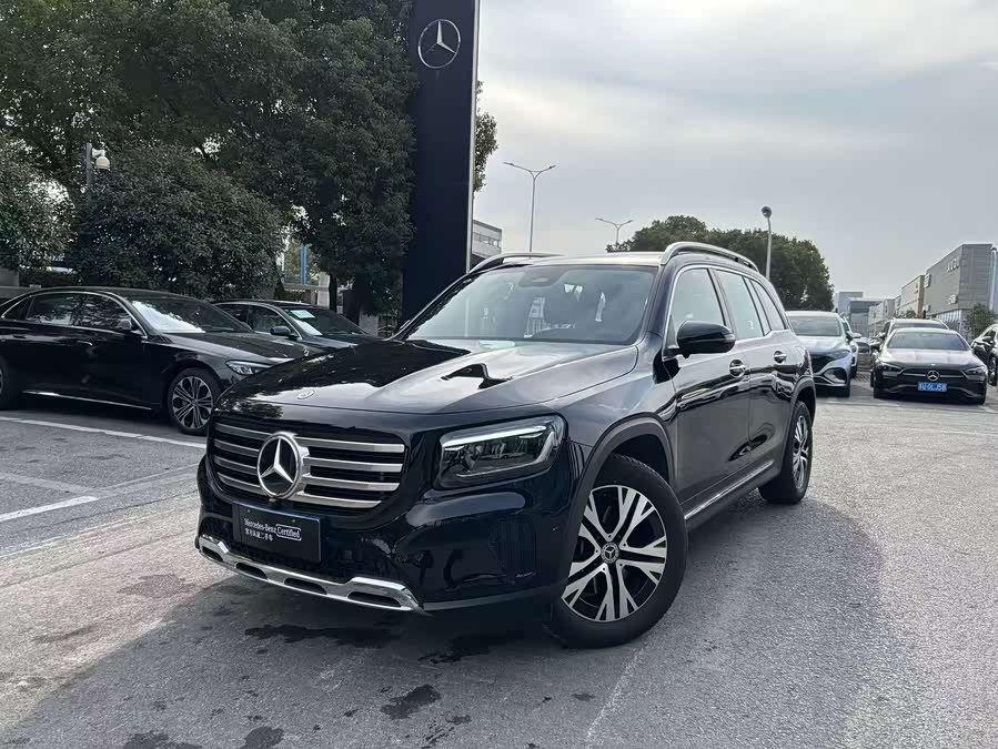 Mercedes-Benz GLB Class 2025 immagine di auto #2