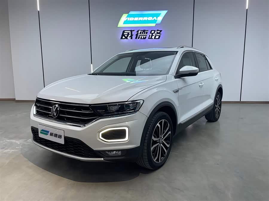 Volkswagen T-Roc 2020 #2 Volkswagen T-Roc 2020 car image #2