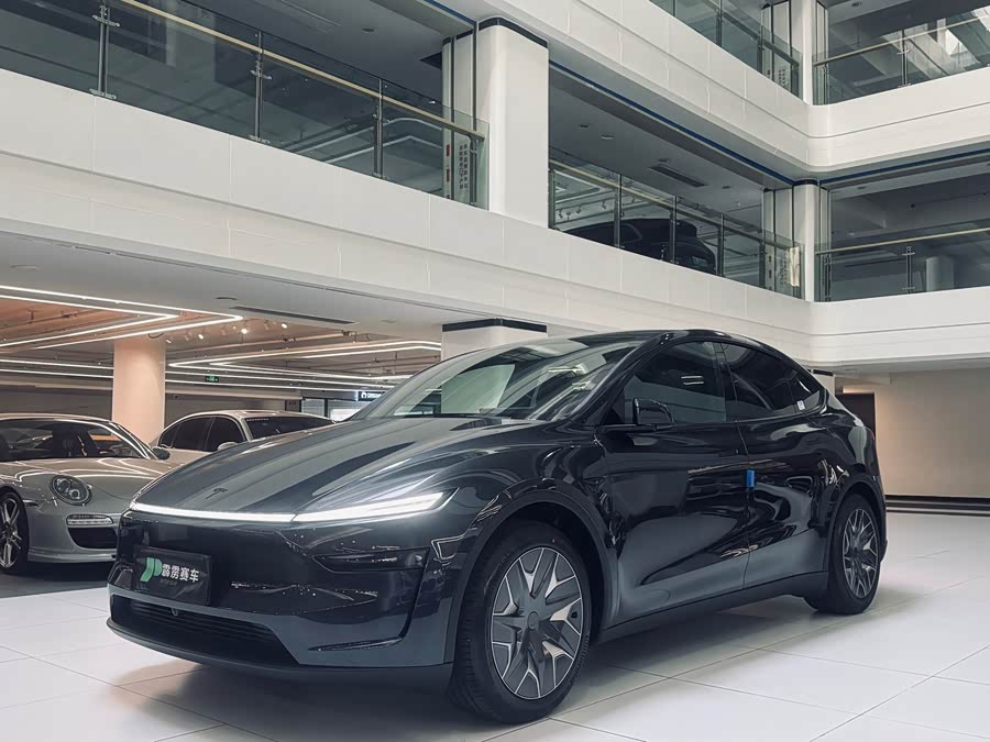 特斯拉 Model Y L 2025 汽车图片 #2