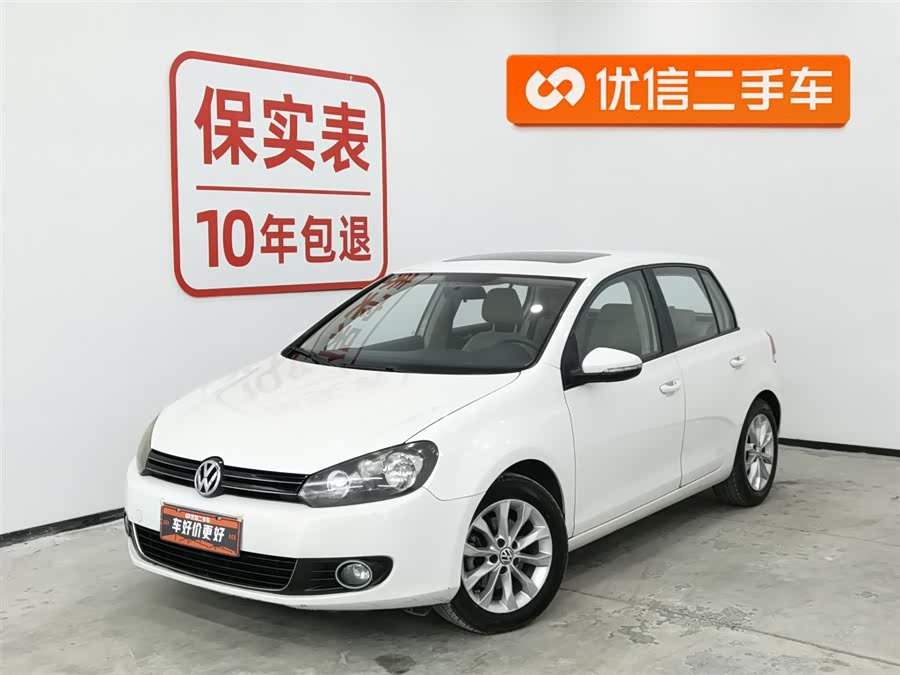 Volkswagen Golf 2011 car image #2