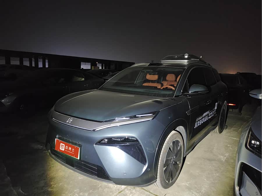 BYD Tang L 2025 car image #2