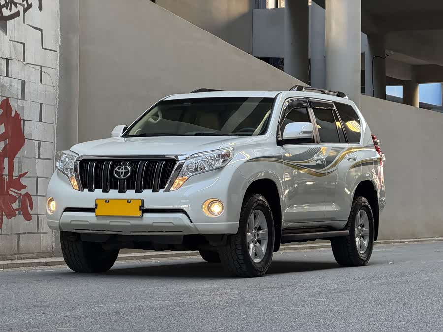 Toyota Land Cruiser Prado 2015 #2 Toyota Land Cruiser Prado 2015 car image #2