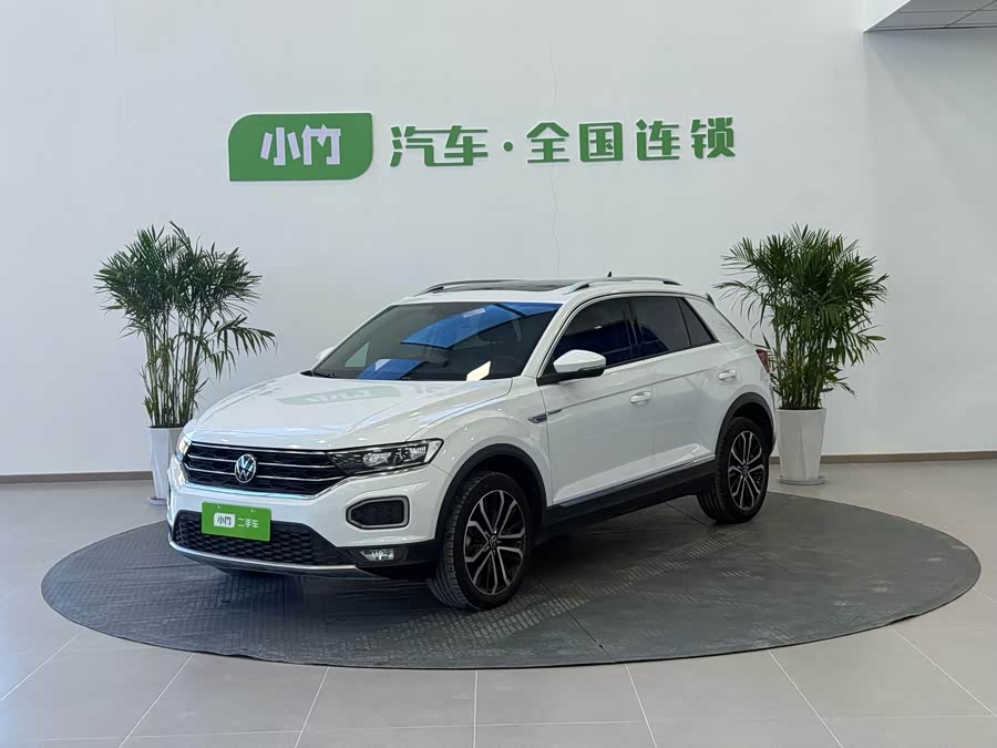 T-Roc 2021 car image #2