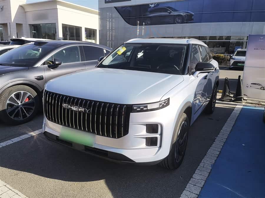 Chery Exploration 06 C-DM 2025 #2 Chery Exploration 06 C-DM 2025 car image #2