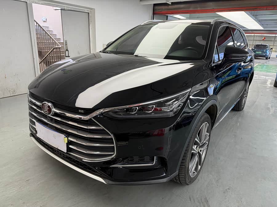BYD Tang 2019 #2 BYD Tang 2019 car image #2