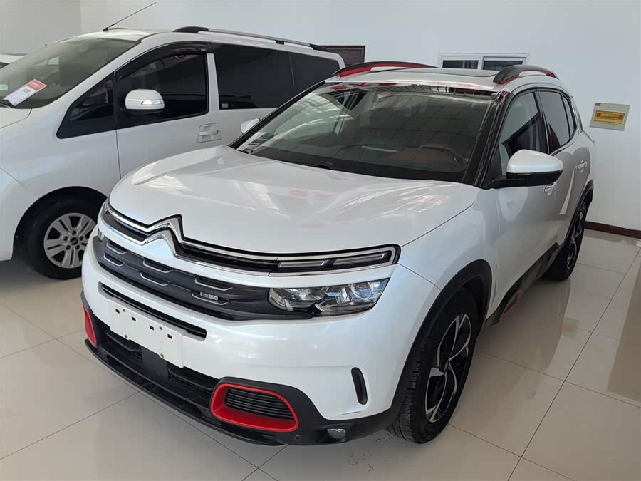 Citroen C5 AIRCROSS 2019 car image #2