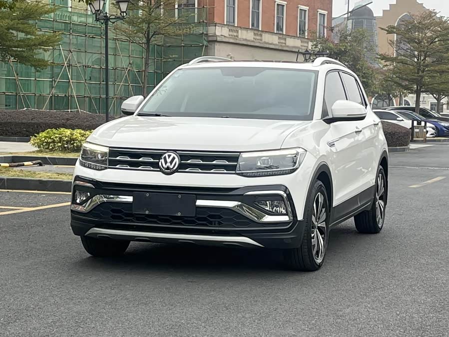 Volkswagen T-Cross 2020 #2 Volkswagen T-Cross 2020 car image #2