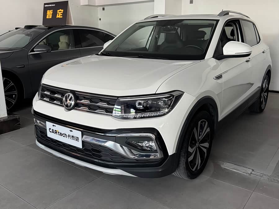 Volkswagen T-Cross 2019 #2 Volkswagen T-Cross 2019 car image #2