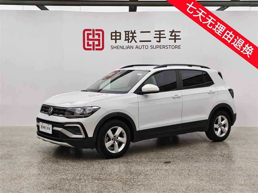 Volkswagen T-Cross 2023 car image #2