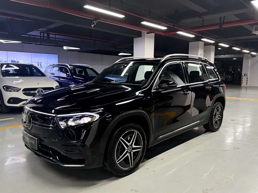 Mercedes-Benz 2022 car image #2