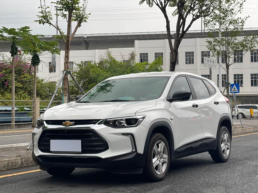 Chevrolet Tracker 2020 immagine di auto #2