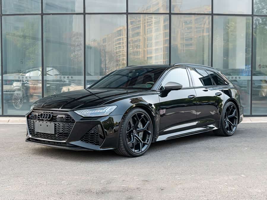 Audi RS 6 2023 car image #2