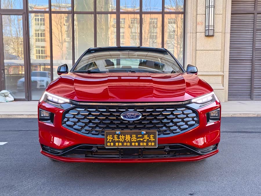 Ford Mondeo 2024 car image #2