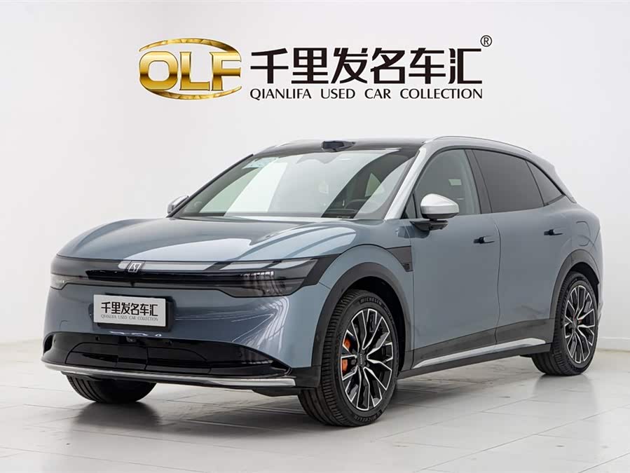 Zeekr 7X 2024 car image #2