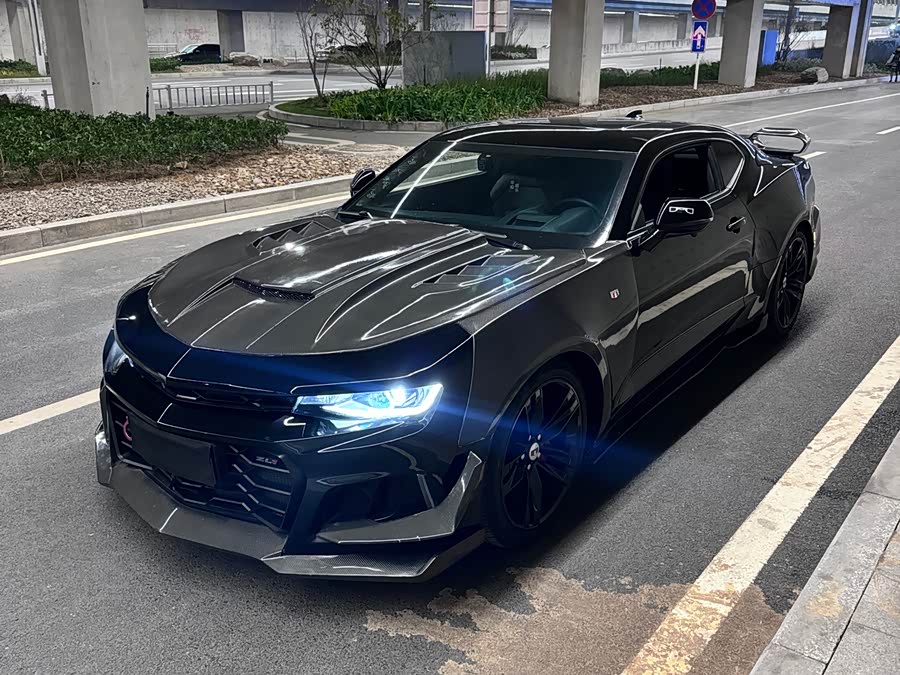Chevrolet 2017 car image #2
