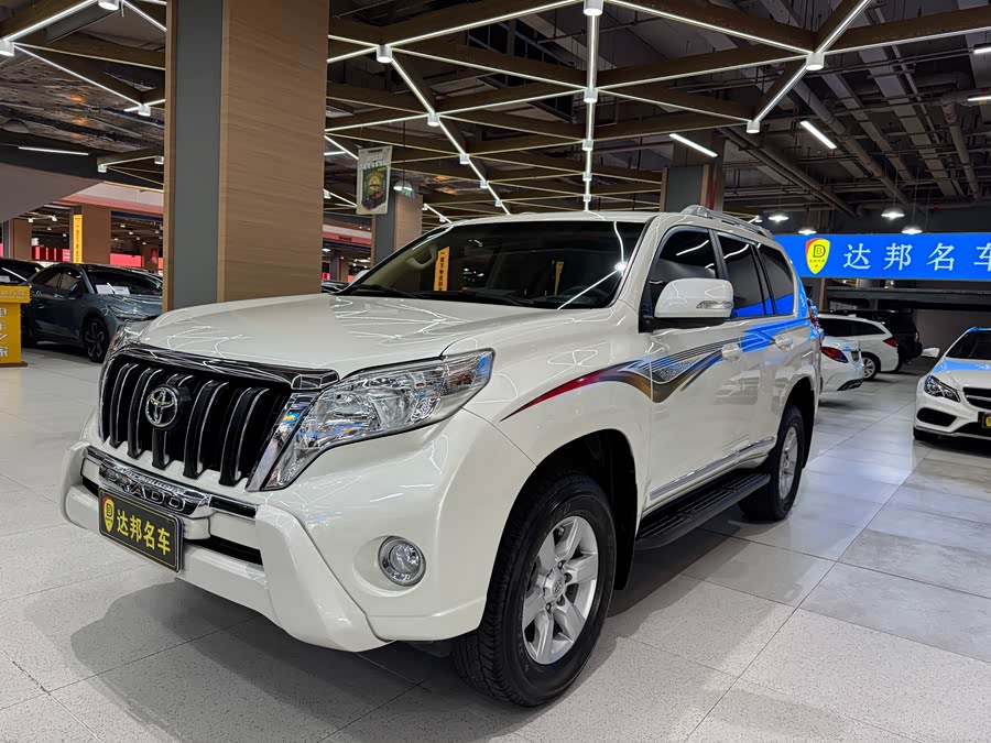 Toyota 2016 #2 Toyota 2016 car image #2
