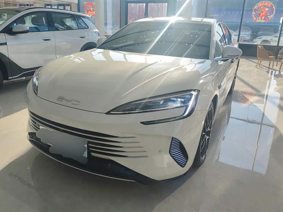 BYD Seal 07 DM-i 2025 car image #2
